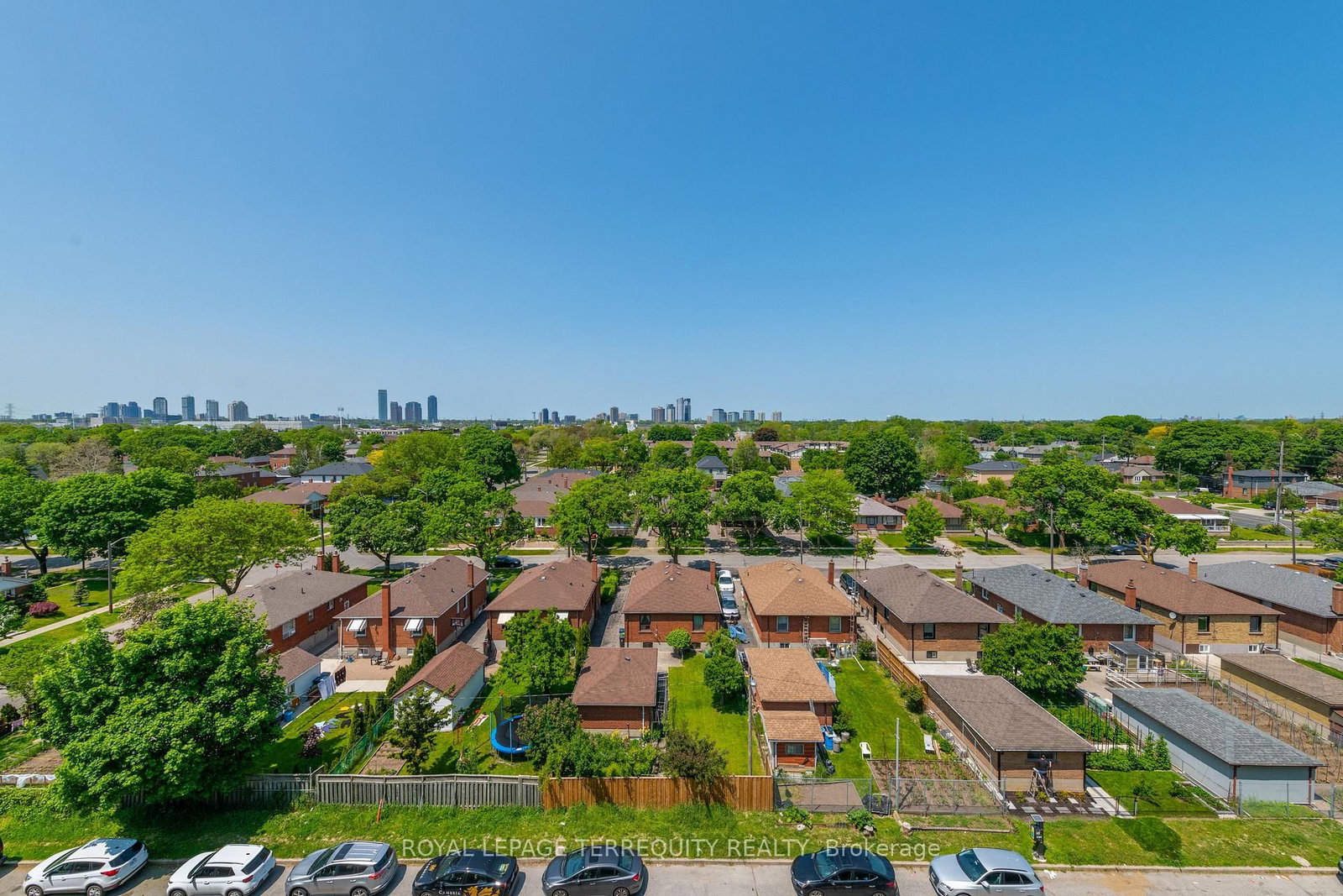 1040 The Queensway, Unit 705 - Photo 39