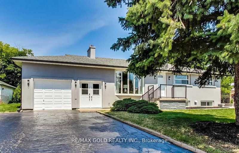 home for lease on 237 Weighton (Lower) Drive