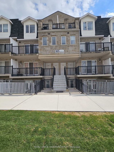 2033-3025 Finch Avenue West, Toronto, Ontario