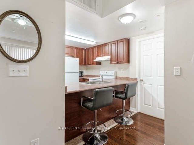 3025 Finch Avenue W, Unit 2033 - Photo 4