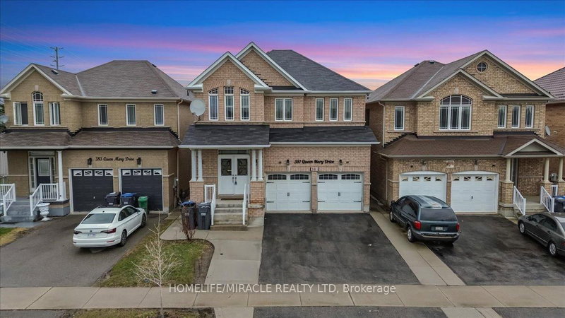 381 Queen Mary Dr, Brampton, L7A 3T1 | Image 2