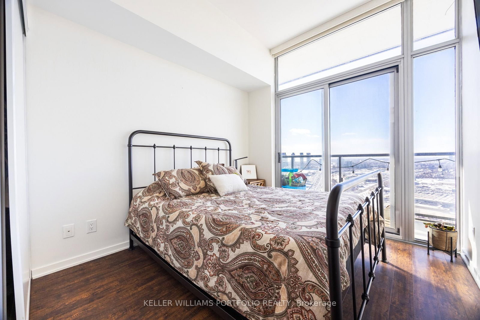 105 The Queensway Avenue, Unit 3410 - Photo 21