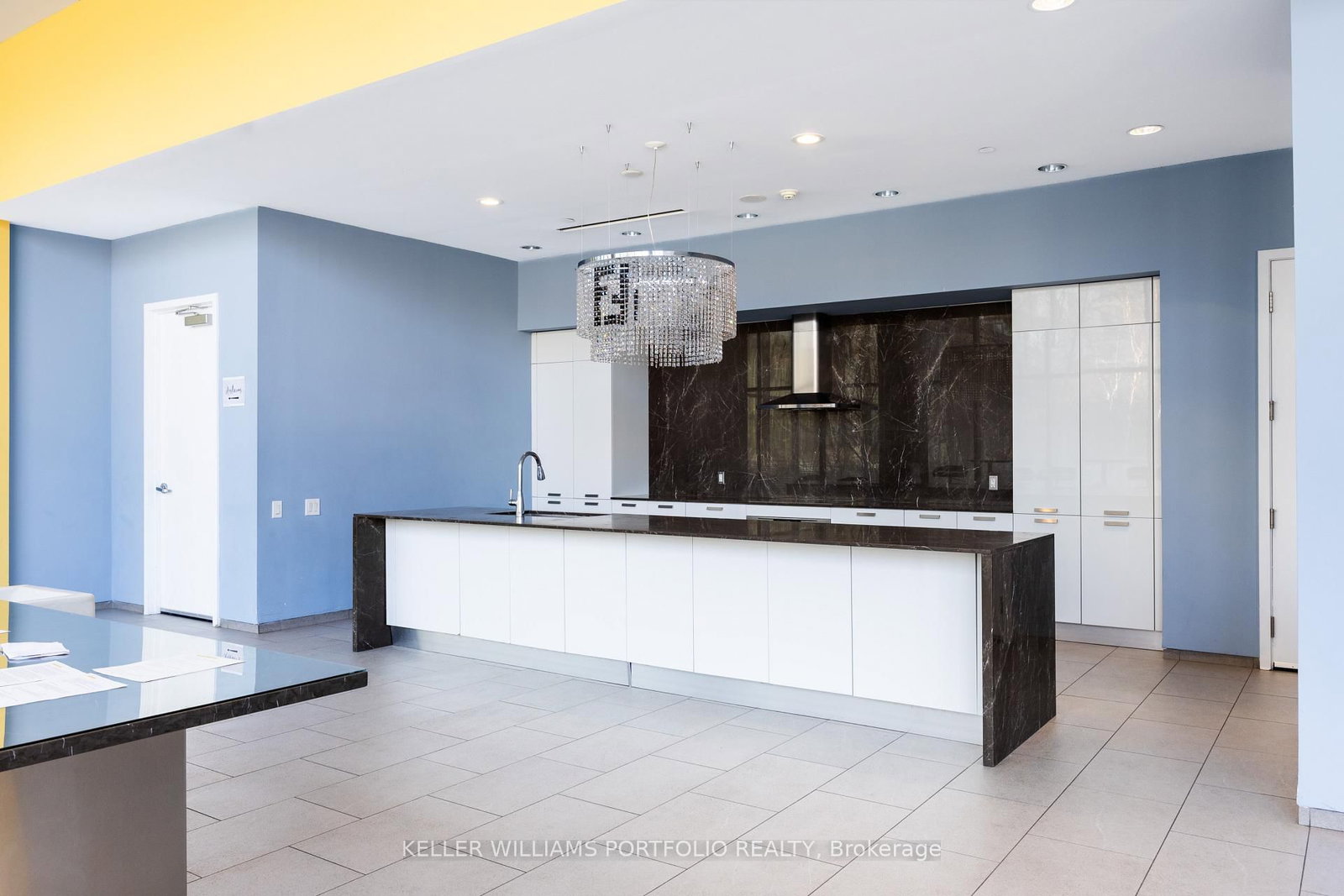 105 The Queensway Avenue, Unit 3410 - Photo 26