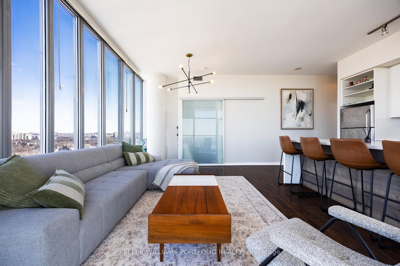 105 The Queensway Avenue, Unit 3410 - Photo 8