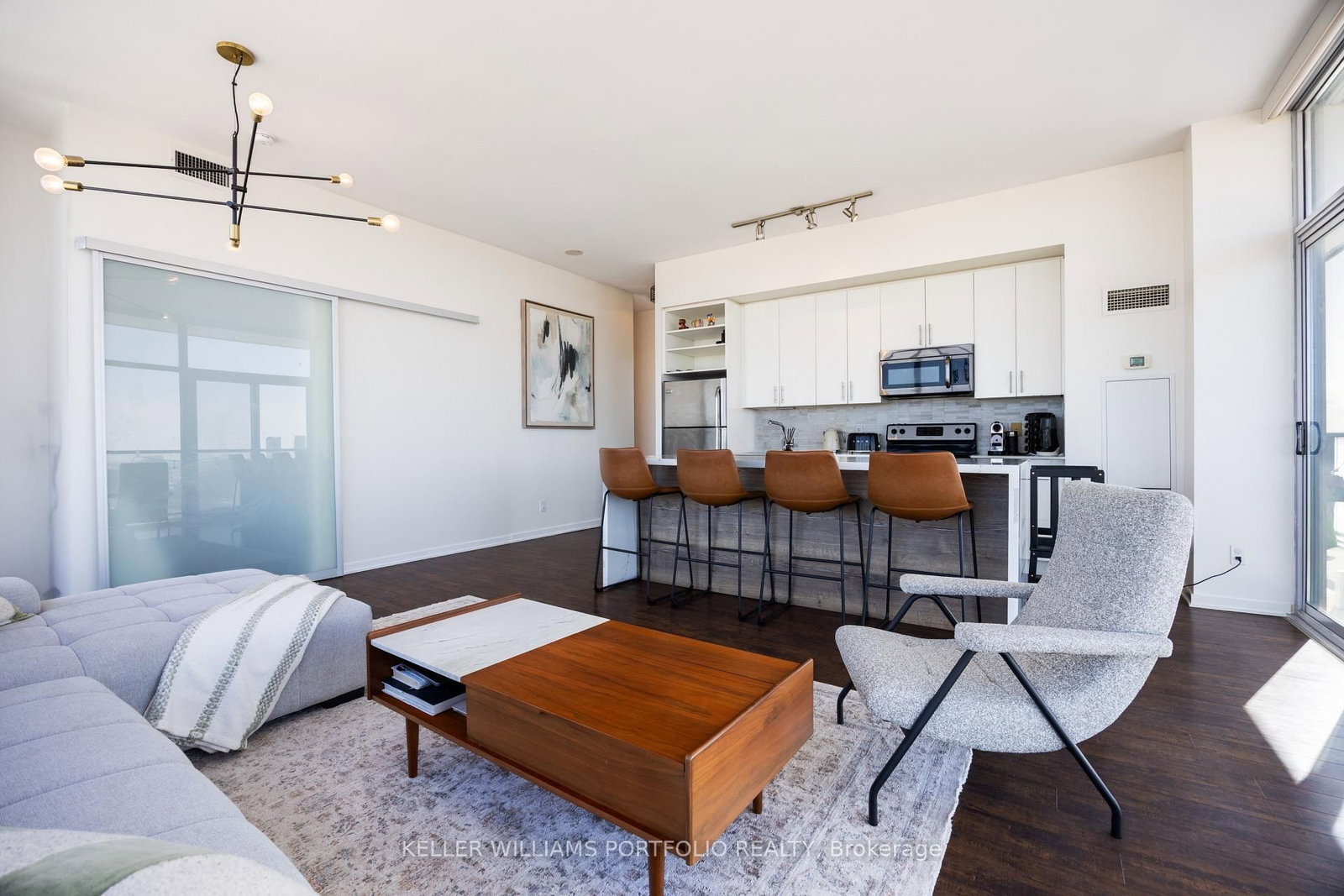 105 The Queensway Avenue, Unit 3410 - Photo 9