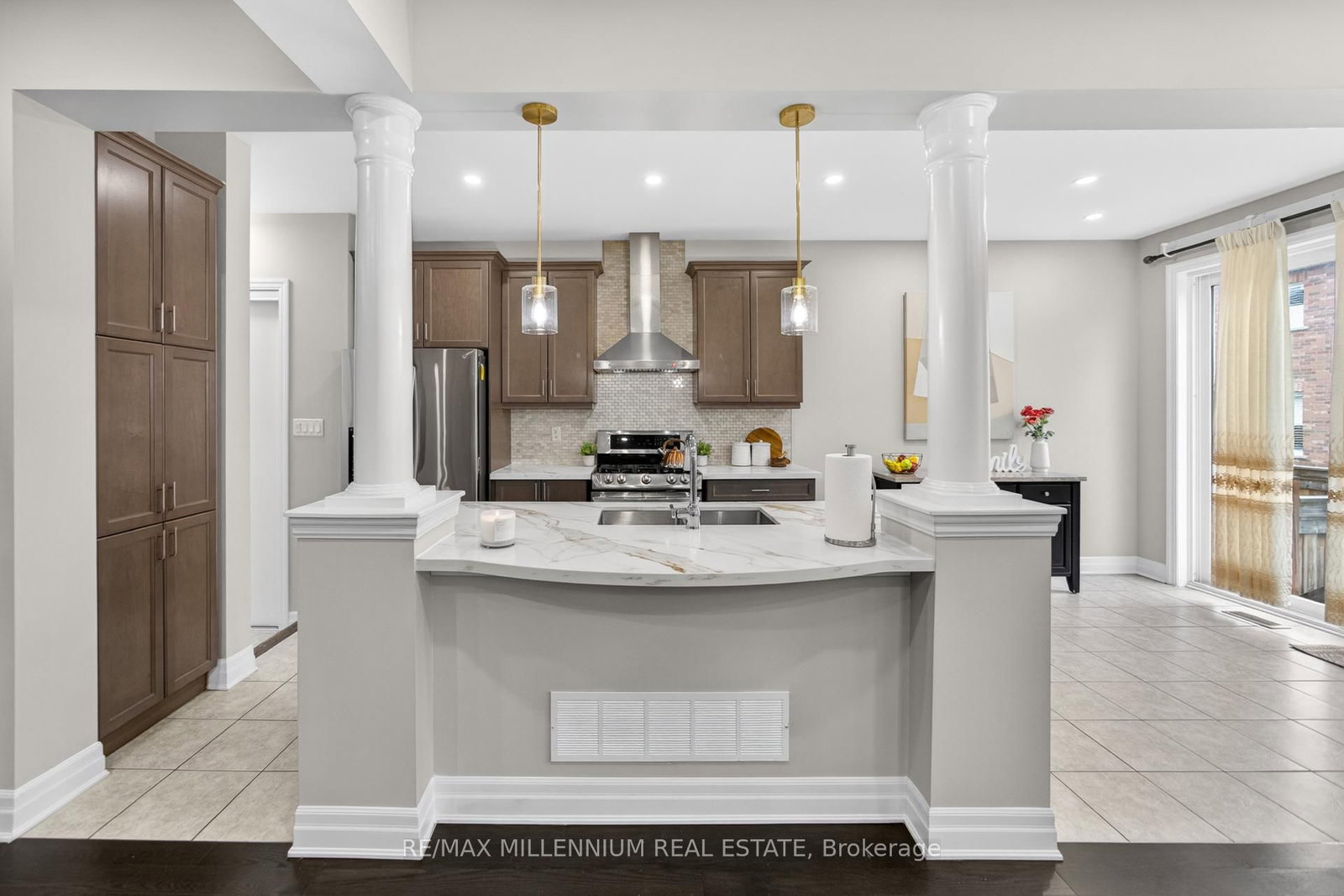 Detached House for sale at 1183 Leger Way, Milton, Ontario, L9E 1E5 - Ford - MLS: W12998046