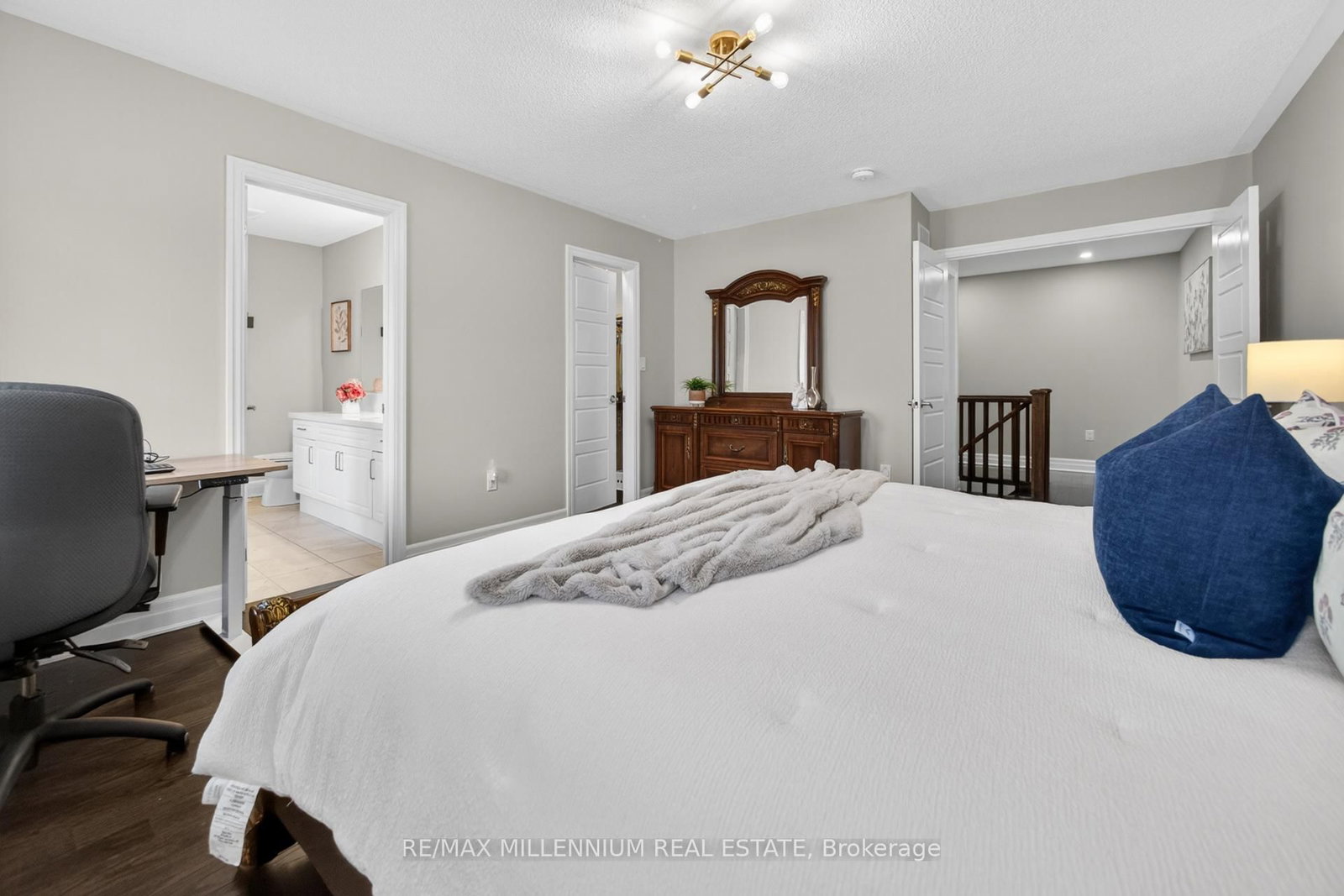 Detached House for sale at 1183 Leger Way, Milton, Ontario, L9E 1E5 - Ford - MLS: W12998046