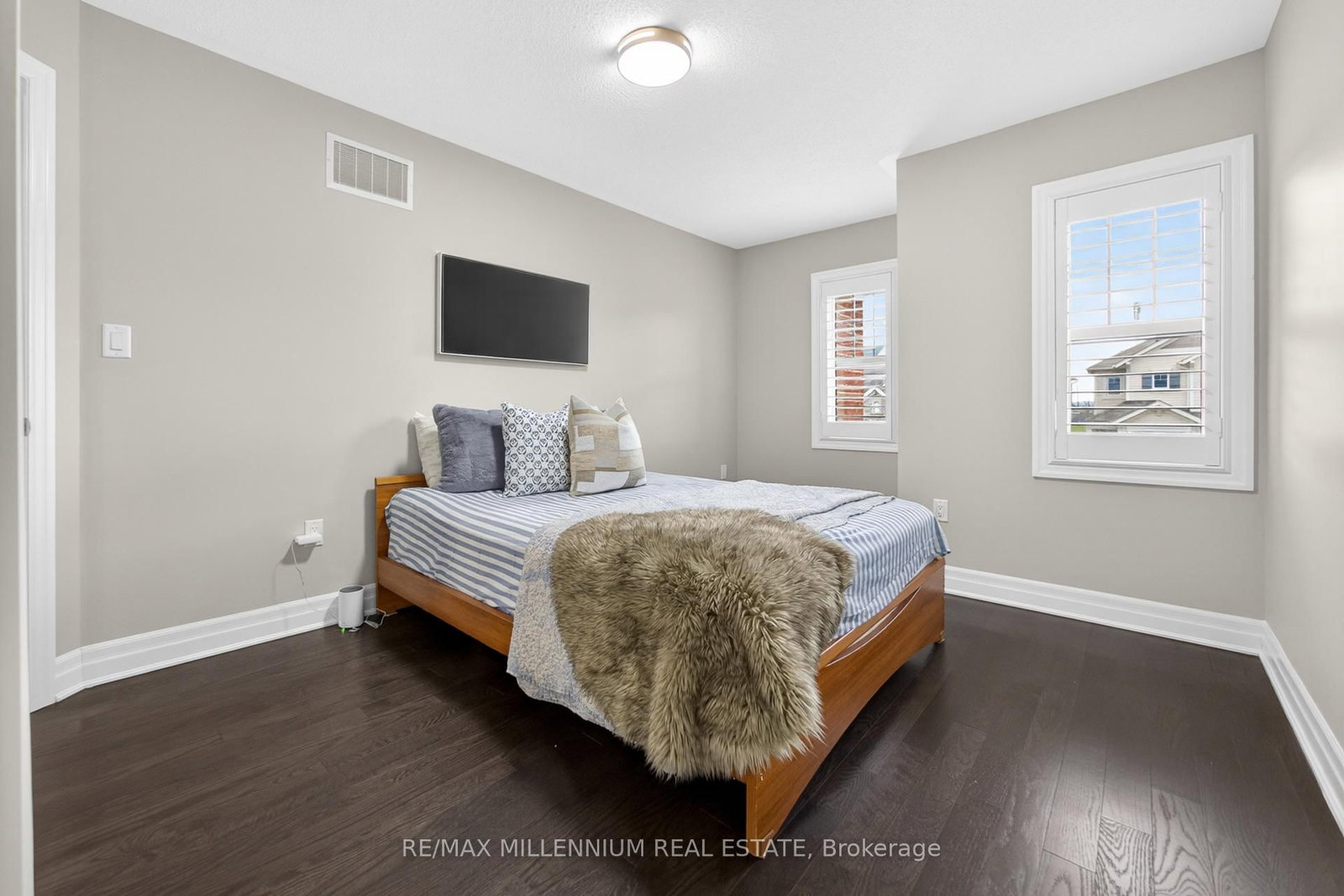 Detached House for sale at 1183 Leger Way, Milton, Ontario, L9E 1E5 - Ford - MLS: W12998046