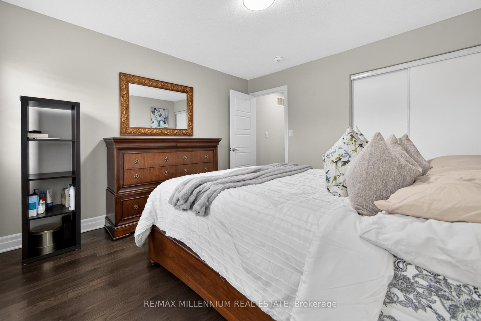 Detached House for sale at 1183 Leger Way, Milton, Ontario, L9E 1E5 - Ford - MLS: W12998046