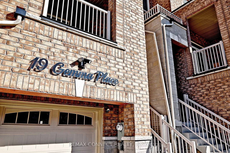 19 Gemma Pl, Brampton, L6Z 1X9 | Image 3