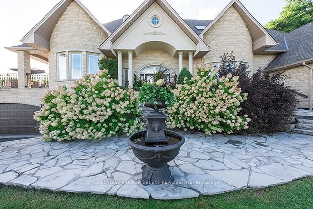 4 Valley Hill Dr, Caledon, L7E 0B8 | Image 3