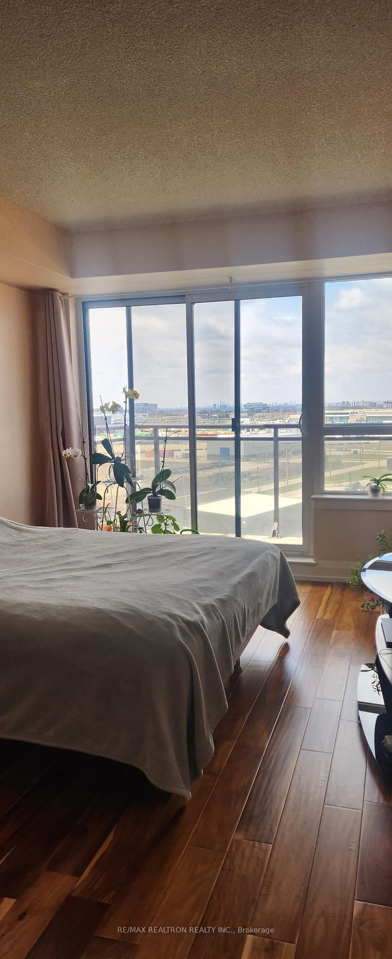 55 De Boers Drive, Unit 906 - Photo 7