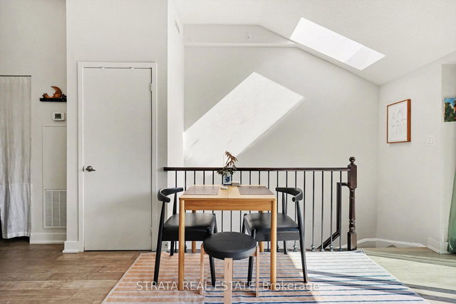 424 - 1410 Dupont Street