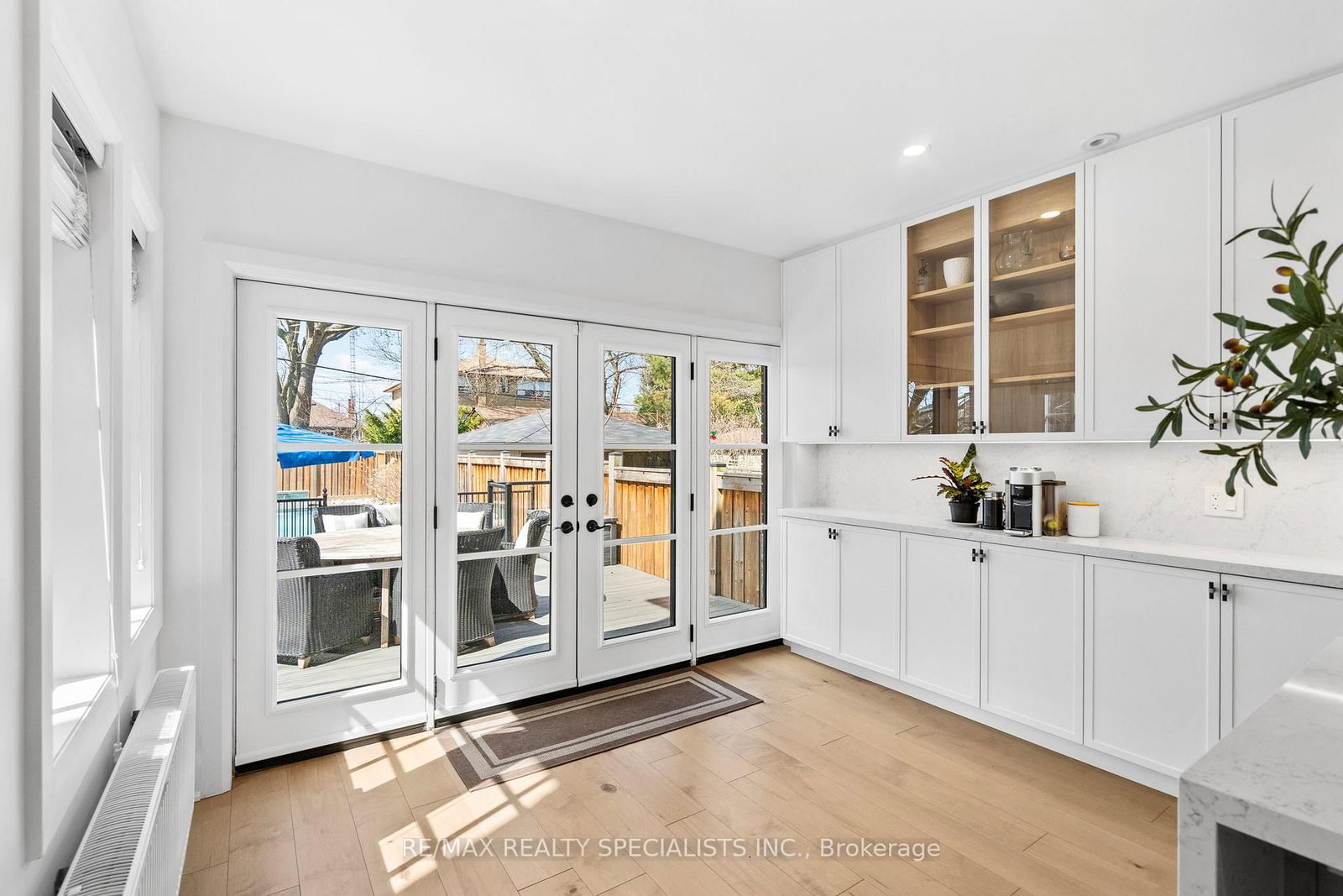 Detached House for sale at 20 George Street, Toronto, Ontario, M8V 2S2 - Mimico - MLS: W12998314