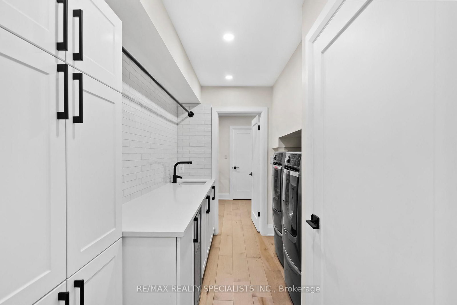 Detached House for sale at 20 George Street, Toronto, Ontario, M8V 2S2 - Mimico - MLS: W12998314