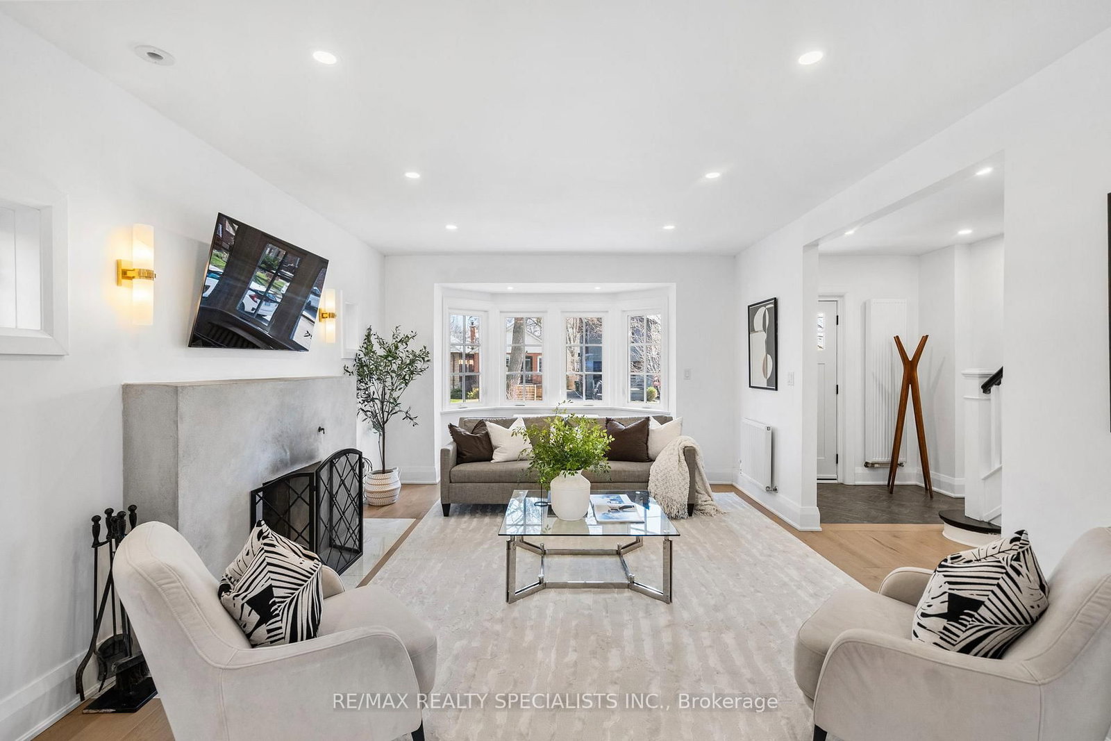 Detached House for sale at 20 George Street, Toronto, Ontario, M8V 2S2 - Mimico - MLS: W12998314