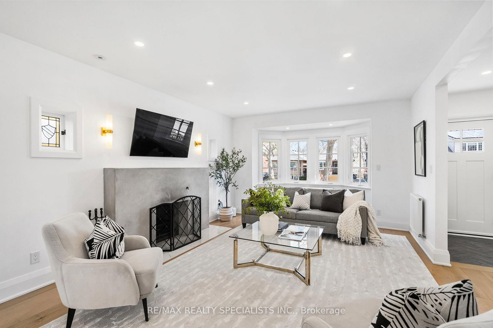 Detached House for sale at 20 George Street, Toronto, Ontario, M8V 2S2 - Mimico - MLS: W12998314