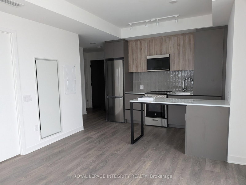 1405 - 10 All Nations Dr, Brampton, L7A 5M5 | Image 3