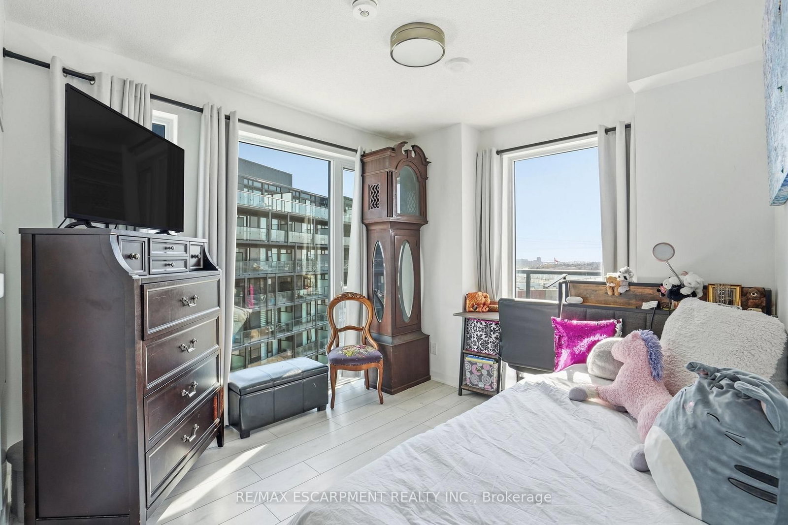 3210 Dakota Common • #A814 • Burlington, ON photo 18