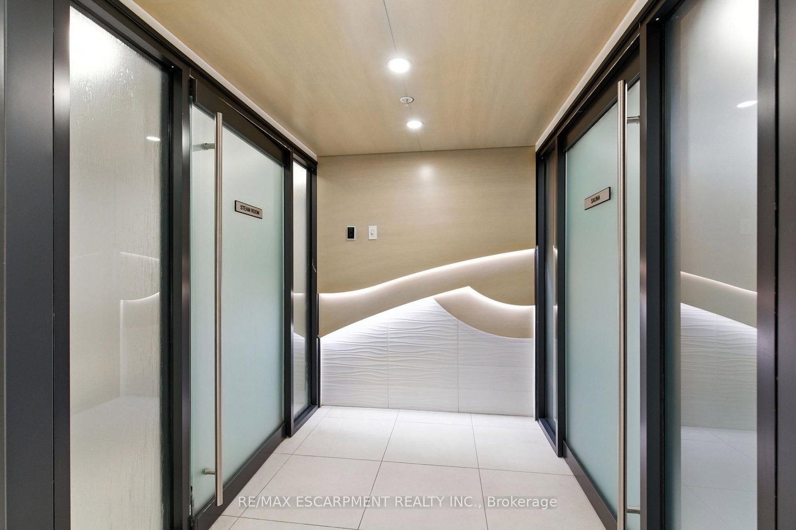 3210 Dakota Common, Unit A814 - Photo 31