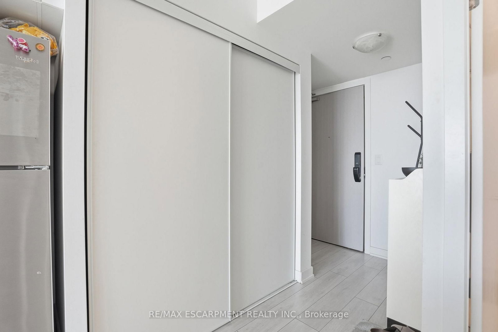 3210 Dakota Common • #A814 • Burlington, ON photo 5