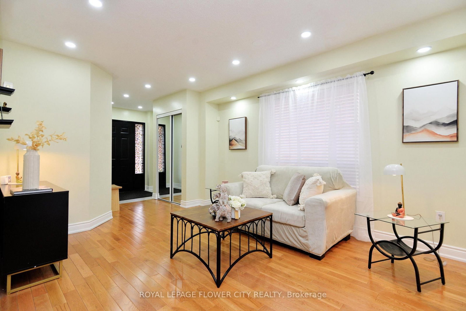 Semi-Detached House for sale at 45 Roadmaster Lane, Brampton, Ontario, L7A 3A7 - Fletcher's Meadow - MLS: W12998374