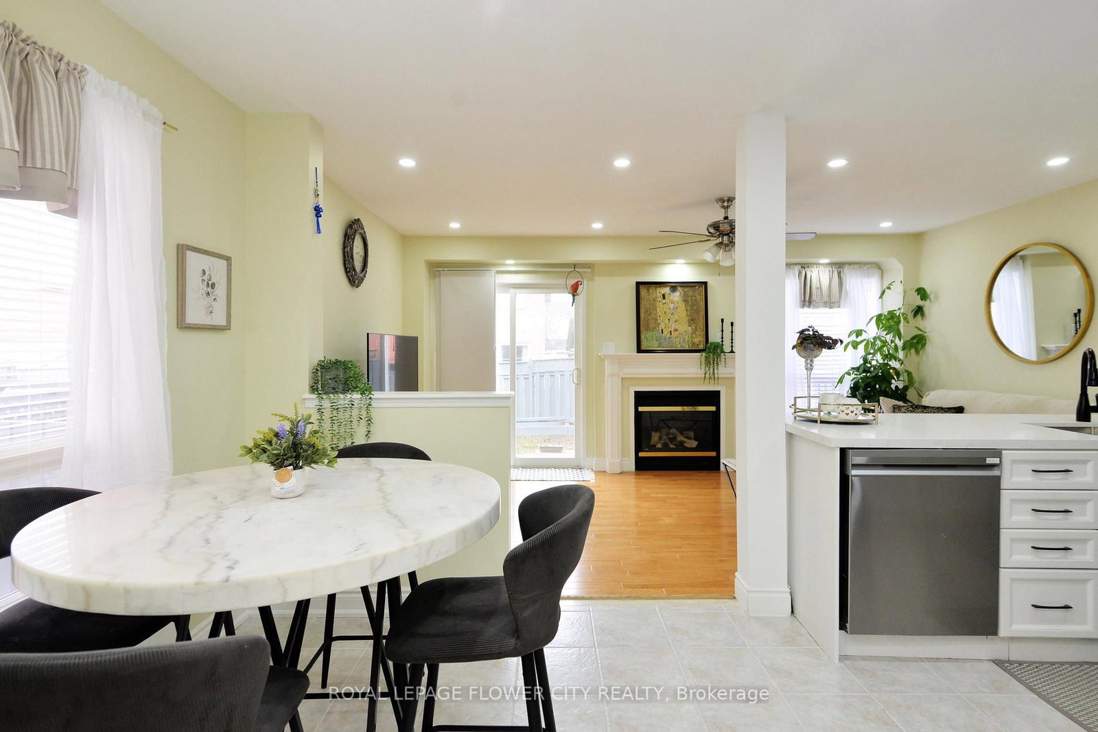 Semi-Detached House for sale at 45 Roadmaster Lane, Brampton, Ontario, L7A 3A7 - Fletcher's Meadow - MLS: W12998374