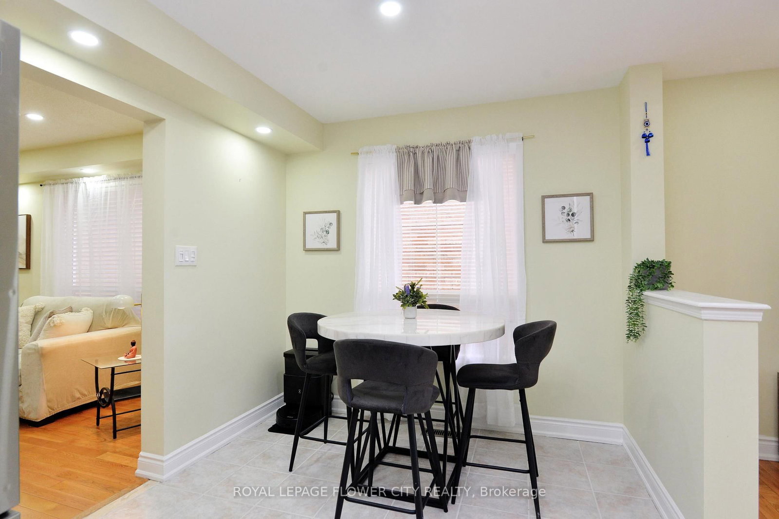 Semi-Detached House for sale at 45 Roadmaster Lane, Brampton, Ontario, L7A 3A7 - Fletcher's Meadow - MLS: W12998374