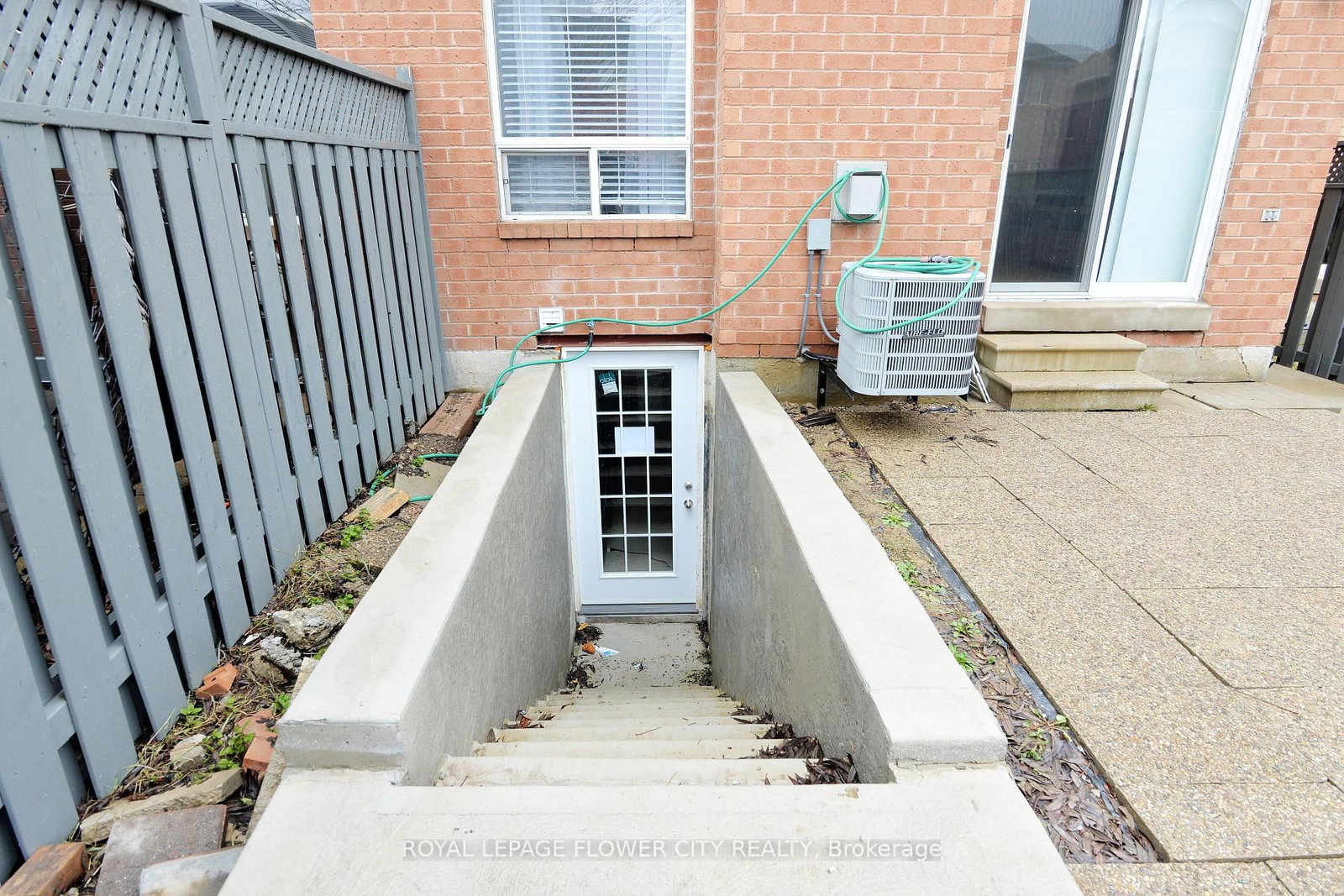 Semi-Detached House for sale at 45 Roadmaster Lane, Brampton, Ontario, L7A 3A7 - Fletcher's Meadow - MLS: W12998374