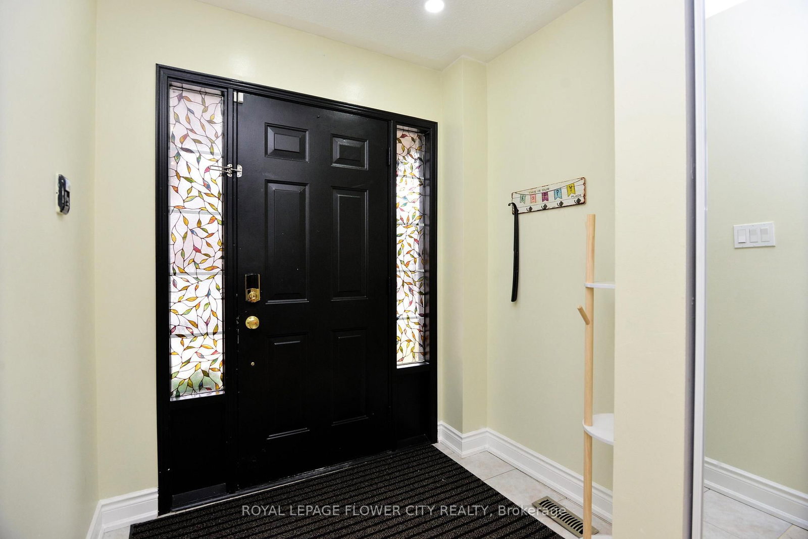 Semi-Detached House for sale at 45 Roadmaster Lane, Brampton, Ontario, L7A 3A7 - Fletcher's Meadow - MLS: W12998374