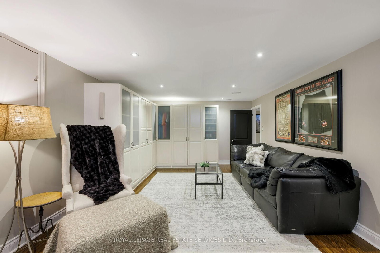 Detached House for sale at 23 Glenmanor Drive, Oakville, Ontario, L6K 2B3 - Central - MLS: W12998386