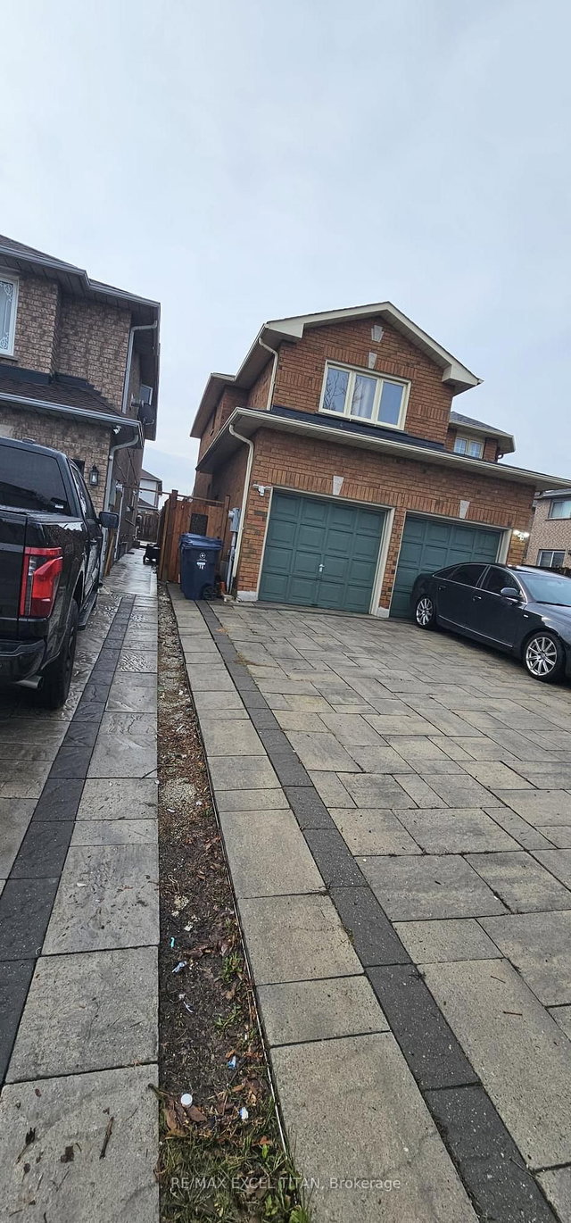 43 Arborview Crescent