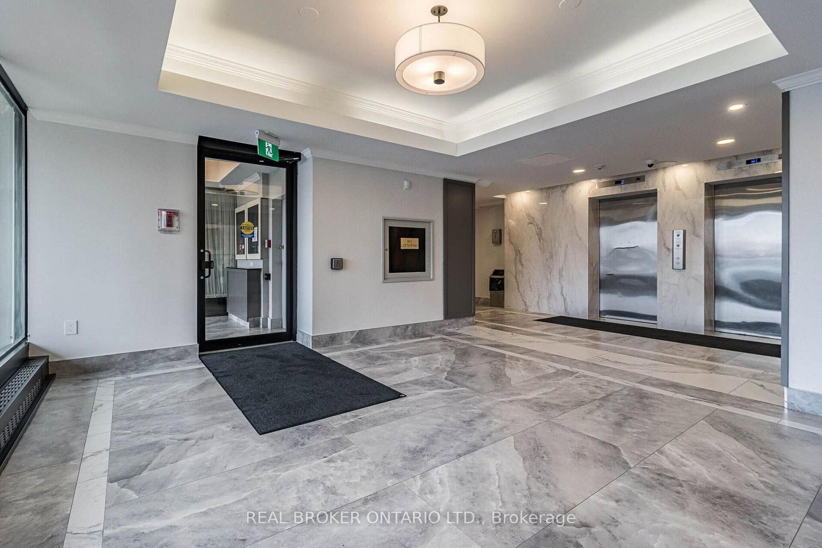 2900 Battleford Road, Unit 412 - Photo 3