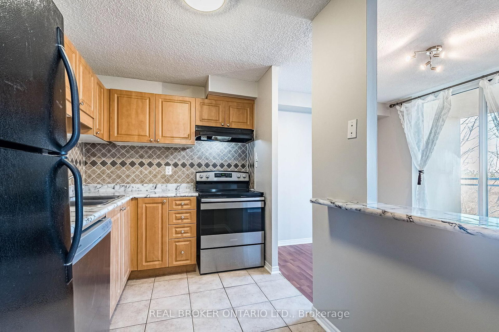 2900 Battleford Road, Unit 412 - Photo 5