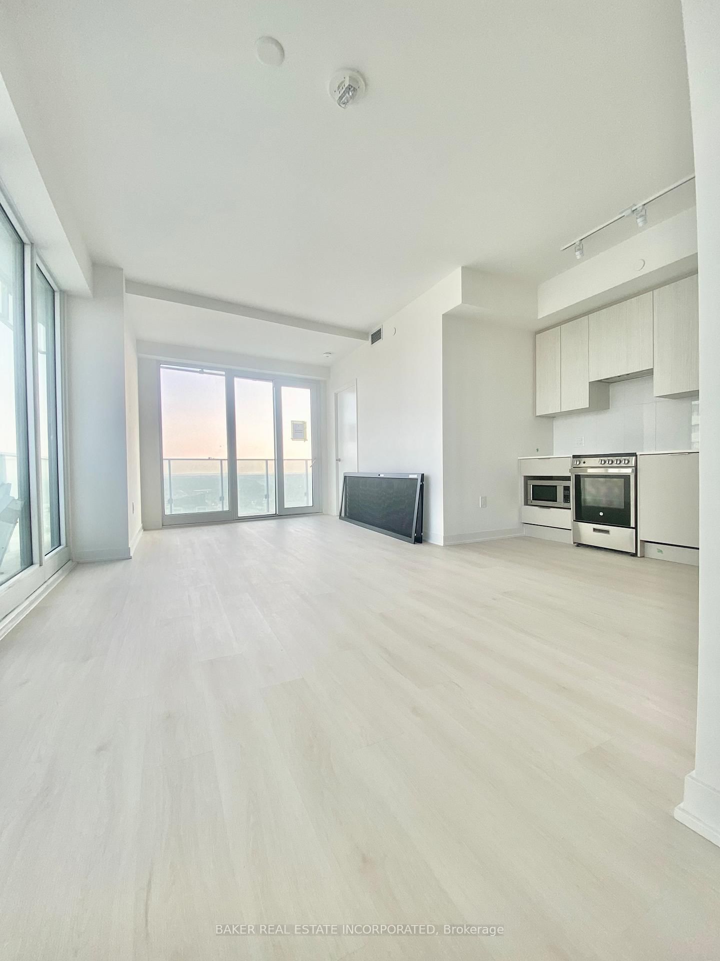 3900 Confederation Parkway, Unit 3804 - Photo 4