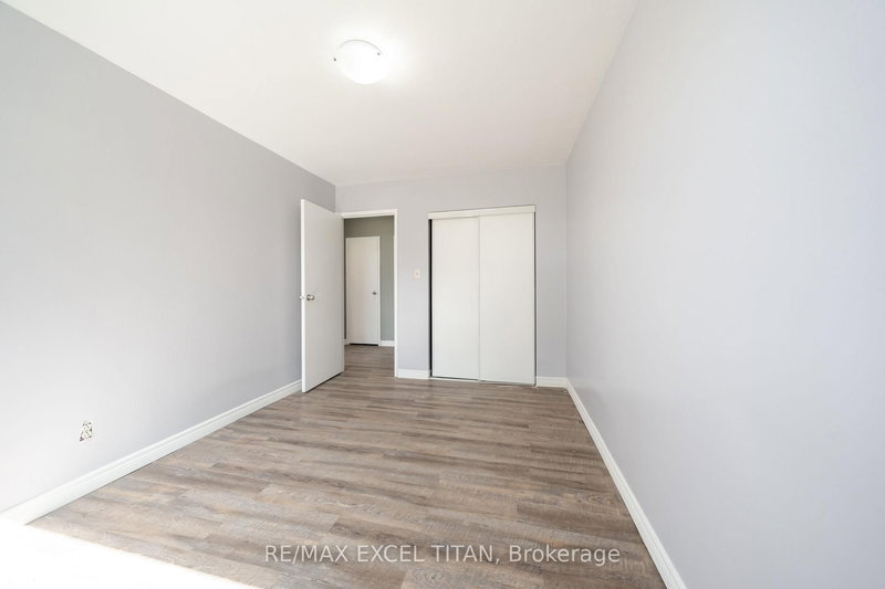 27 - 799 Robinson St, Burlington, L7R 2L4 | Image 3