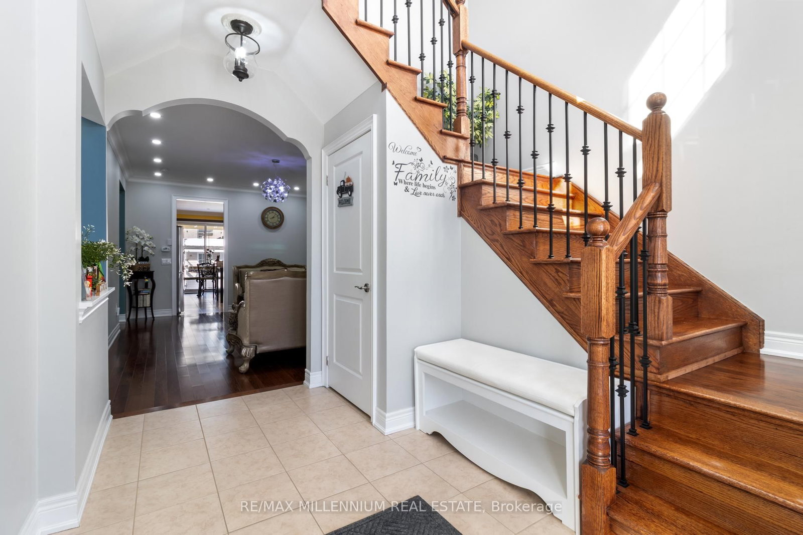 Detached House for sale at 6 Trentonian Street, Brampton, Ontario, L6R 3W2 - Sandringham-Wellington North - MLS: W12998528