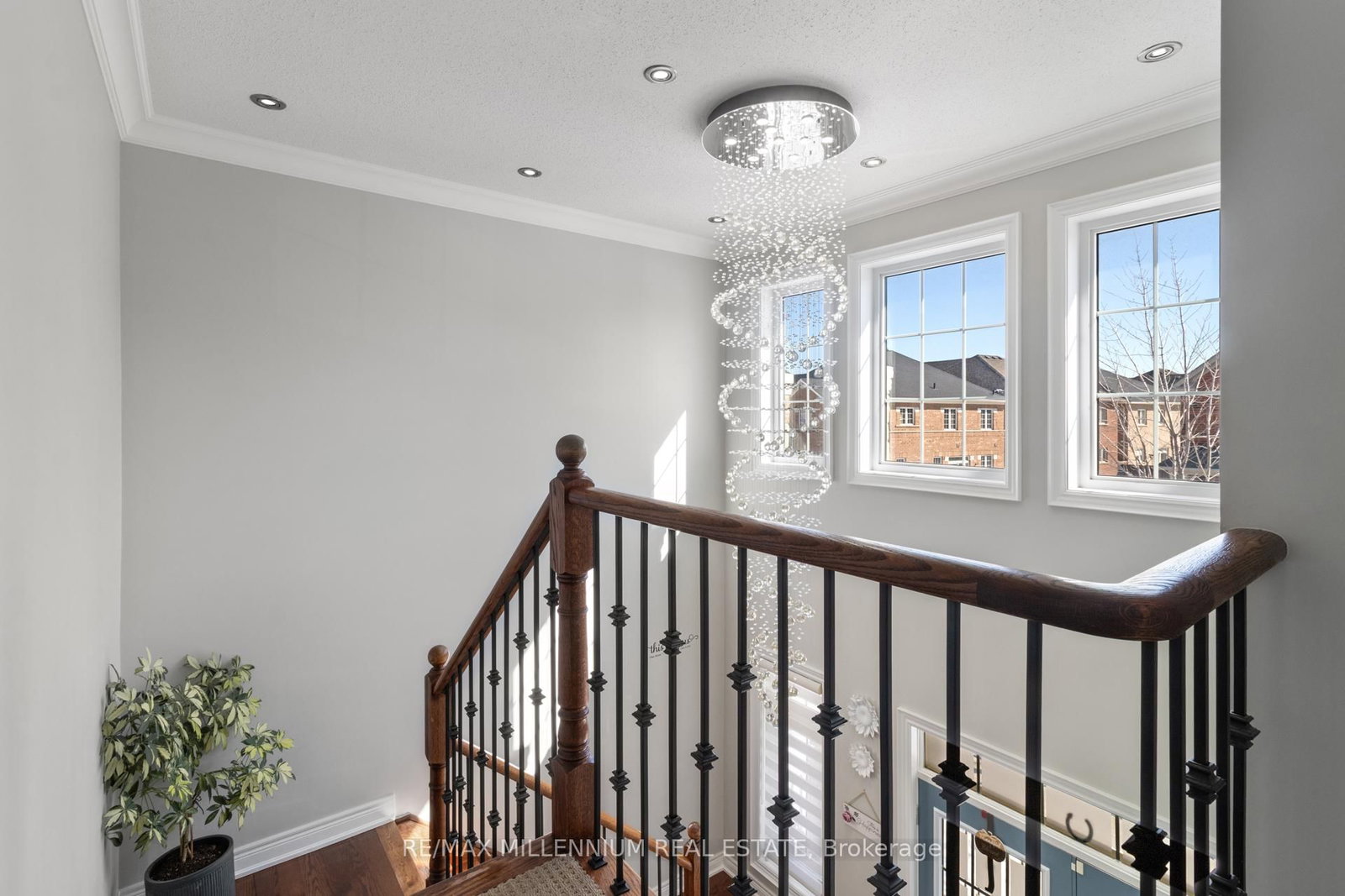 Detached House for sale at 6 Trentonian Street, Brampton, Ontario, L6R 3W2 - Sandringham-Wellington North - MLS: W12998528