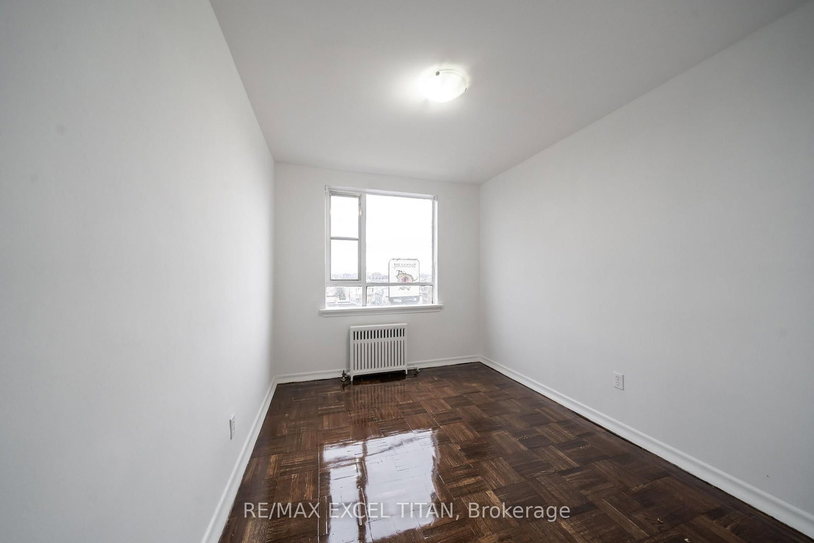 2515 Eglinton Avenue W, Unit 302