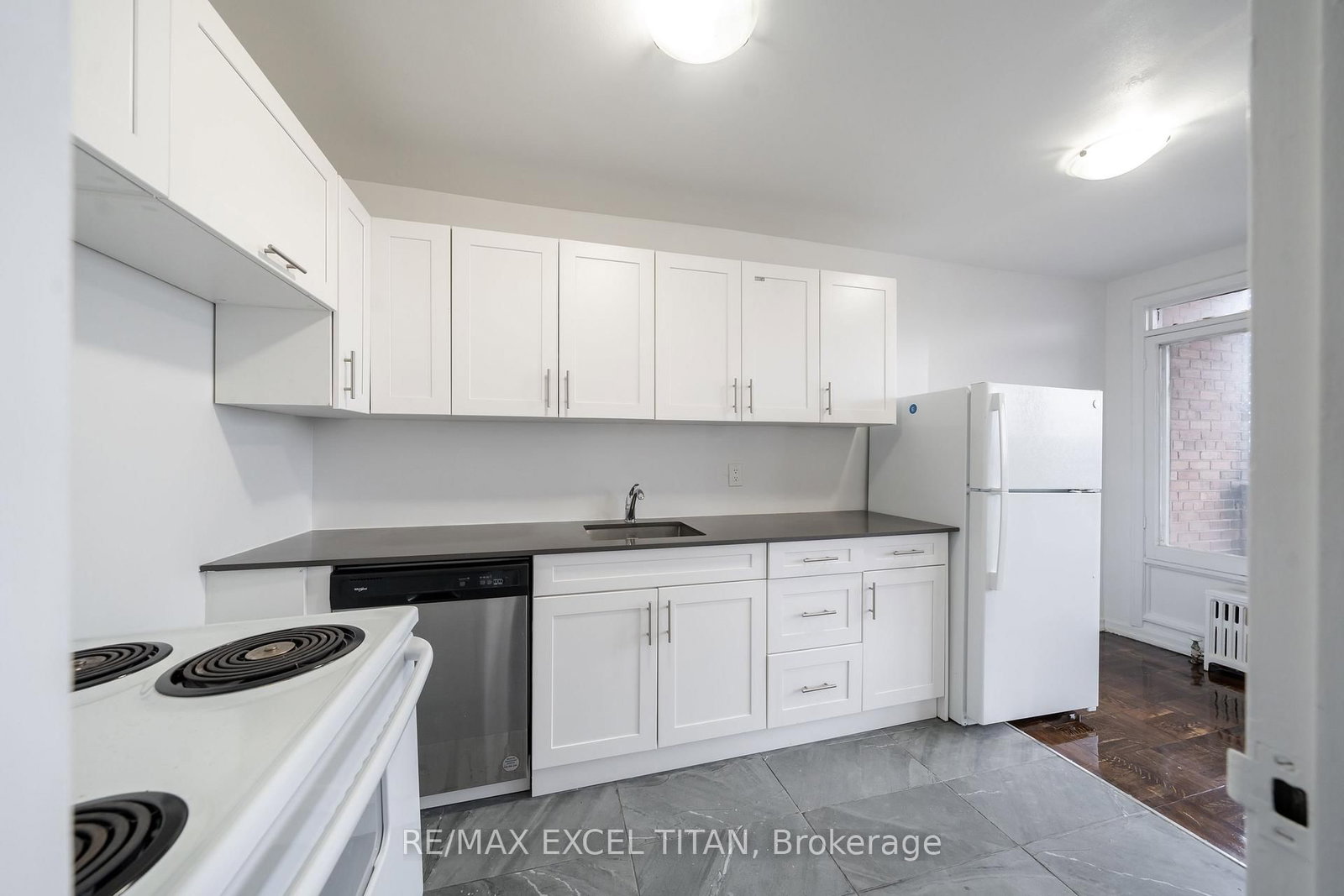 2515 Eglinton Avenue W, Unit 302 - Photo 3