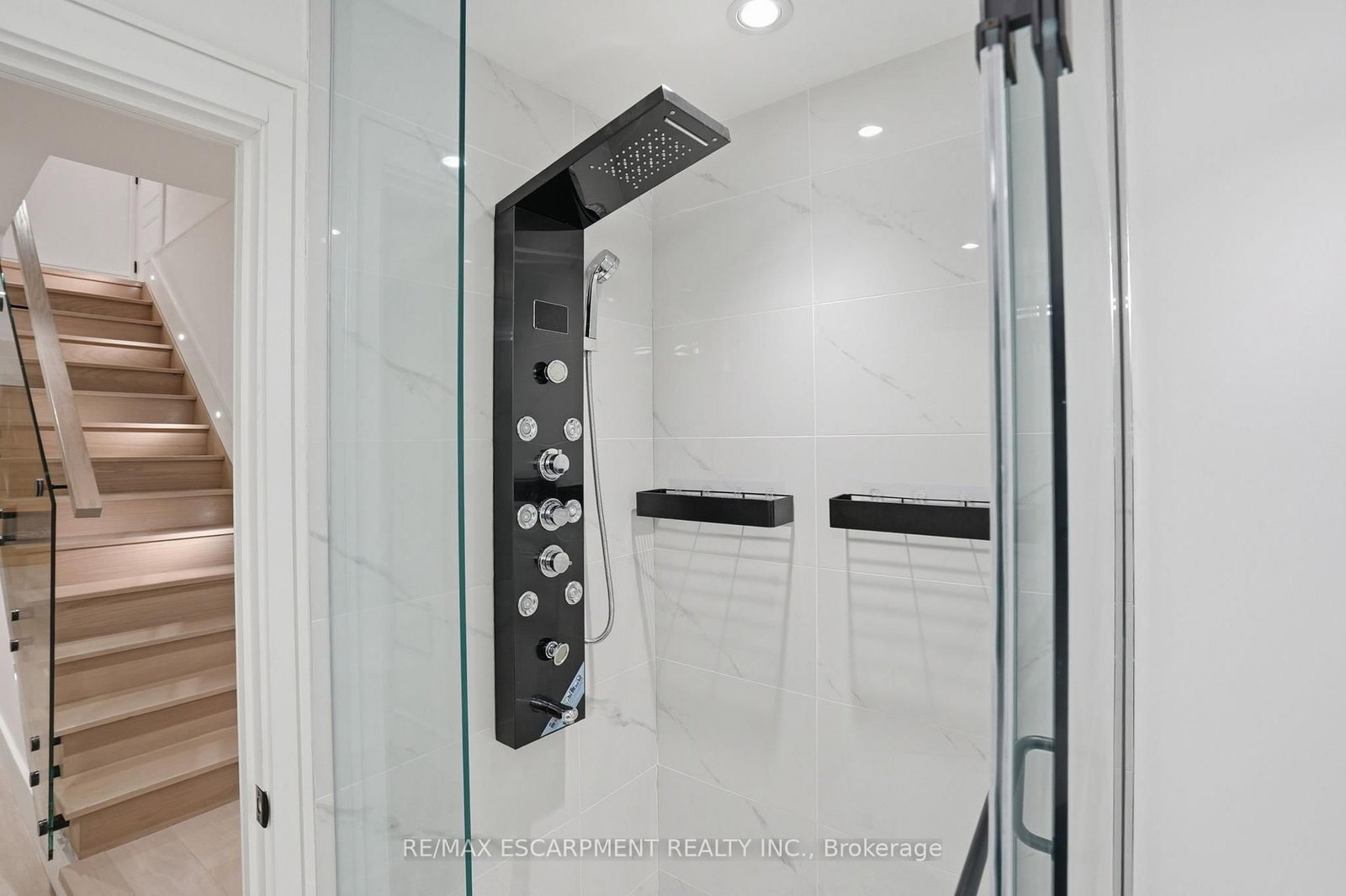 10A Benson Avenue - Photo 35