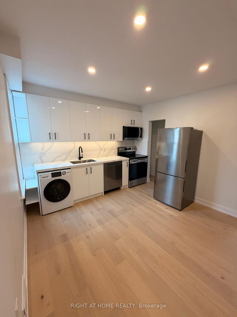 home for lease on 2-751 Dupont Street