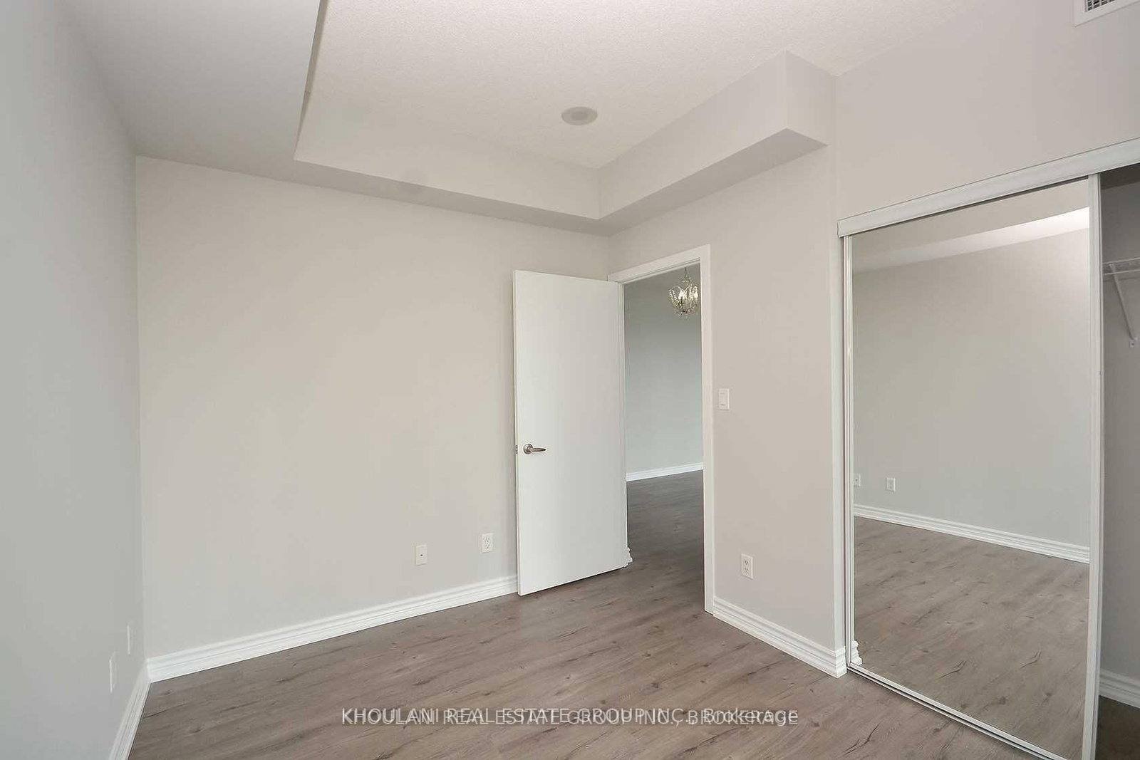 4070 Confederation Parkway, Unit 902 - Photo 12