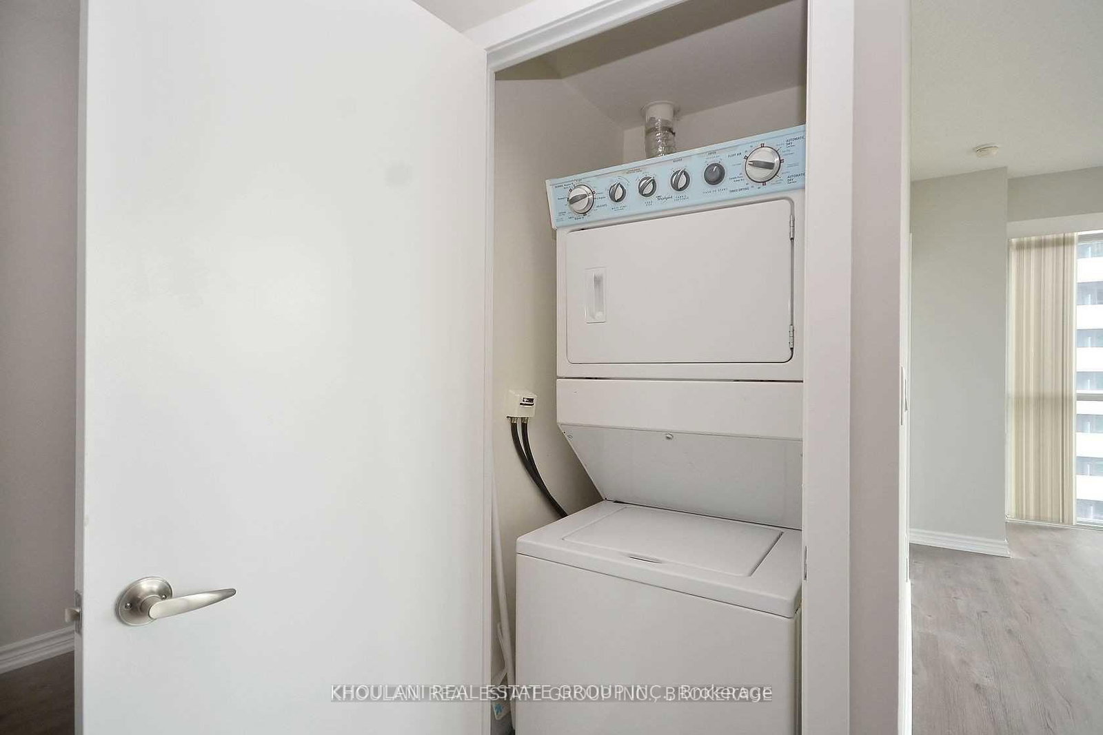 4070 Confederation Parkway, Unit 902 - Photo 16