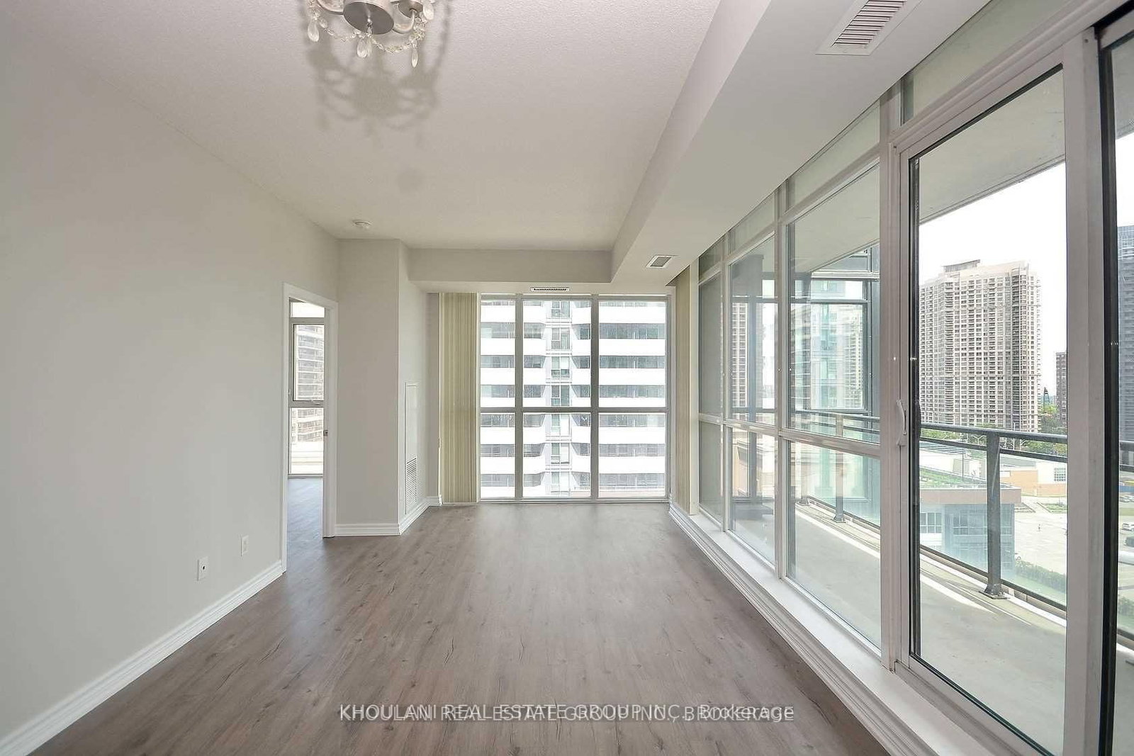 4070 Confederation Parkway, Unit 902 - Photo 4