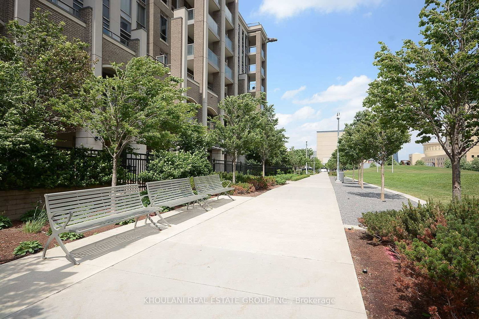 4070 Confederation Parkway, Unit 902 - Photo 41