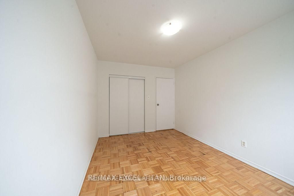 2049 Prospect Street, Unit 53 - Photo 4