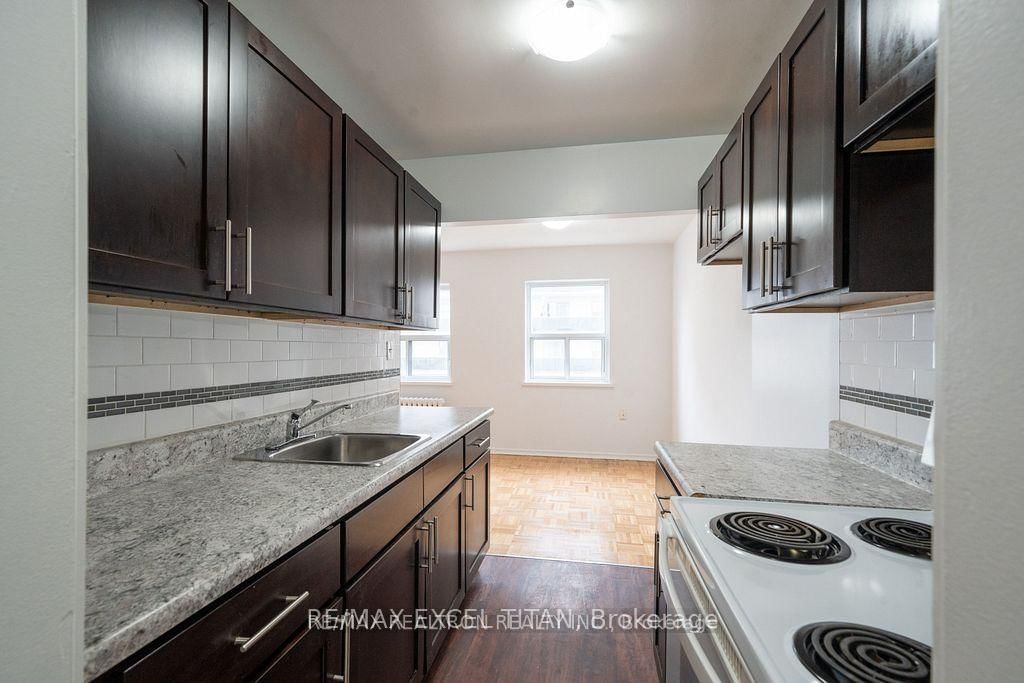 2049 Prospect Street, Unit 53 - Photo 8