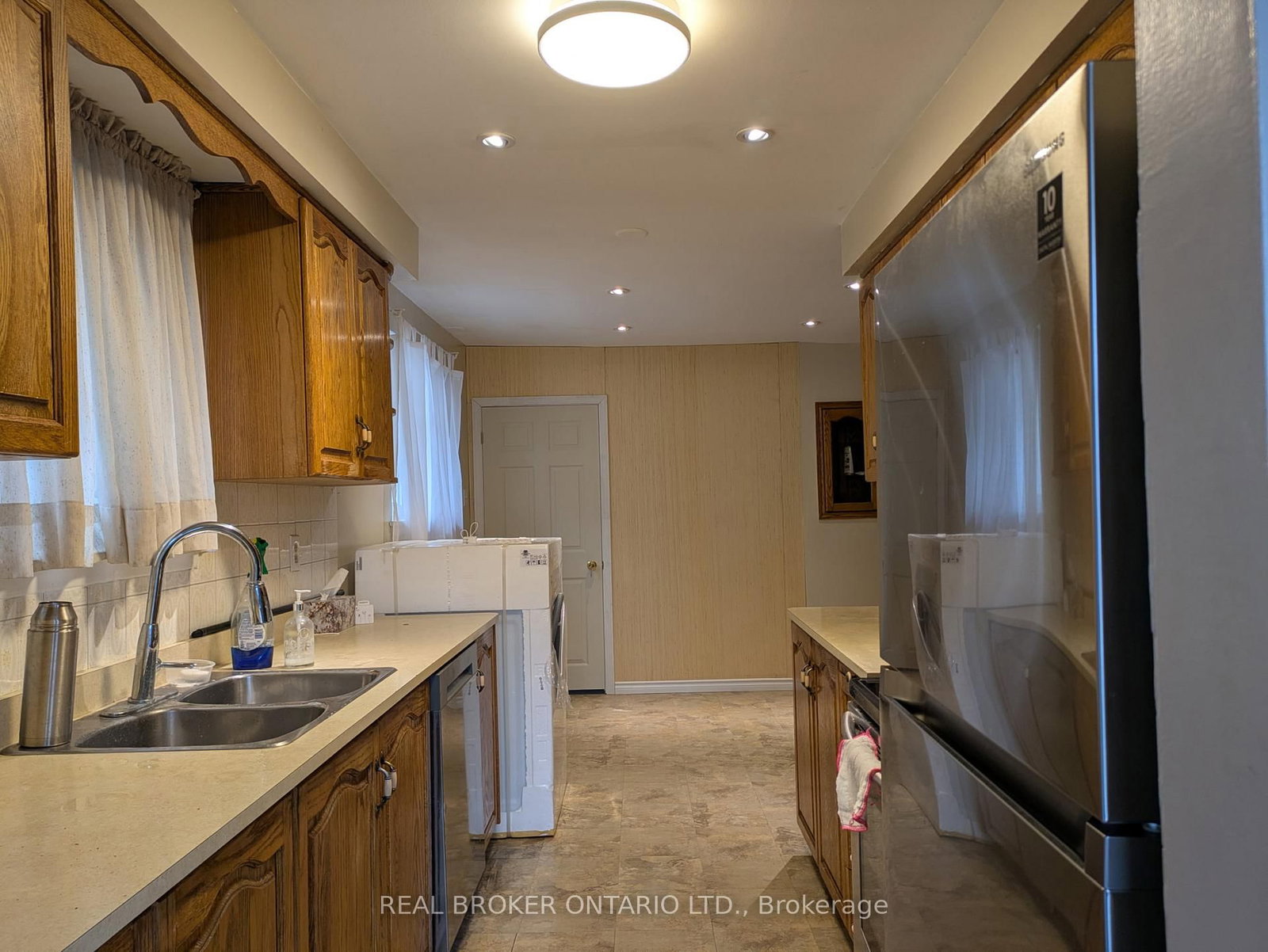 3364 Cedar Creek Drive - Photo 3