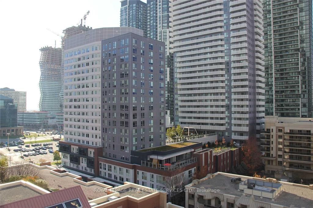 4090 Living Arts Drive, Unit 1103